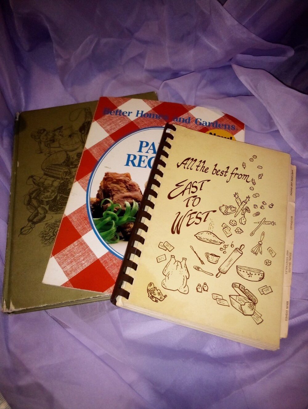 Lot Of 3 Old Cookbooks Italian Better Homes And Gardens East To West